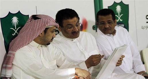 كيال لـ «المجانين»:  «أهلاويتي عمرها 44 سنة»